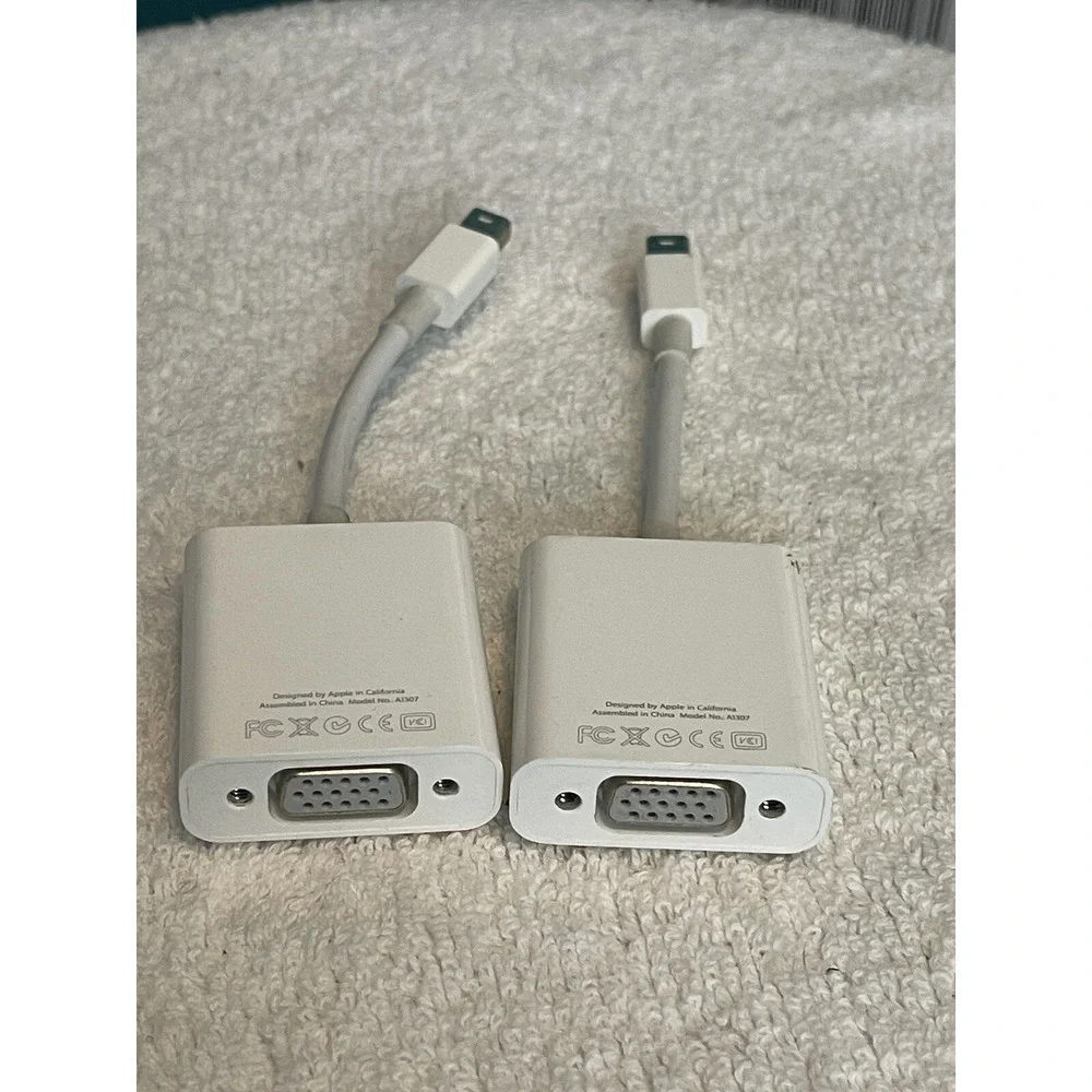 LOT of 2 Genuine OEM Apple A1307 Mini DisplayPort to VGA DVI Adapters *